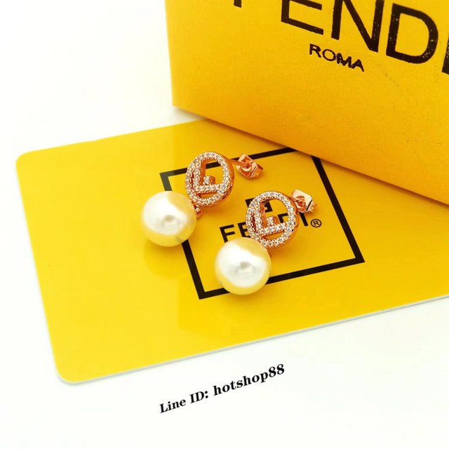 FENDI2022秋冬新款耳環 芬迪高端定制耳釘珍珠F耳釘 zgb2218